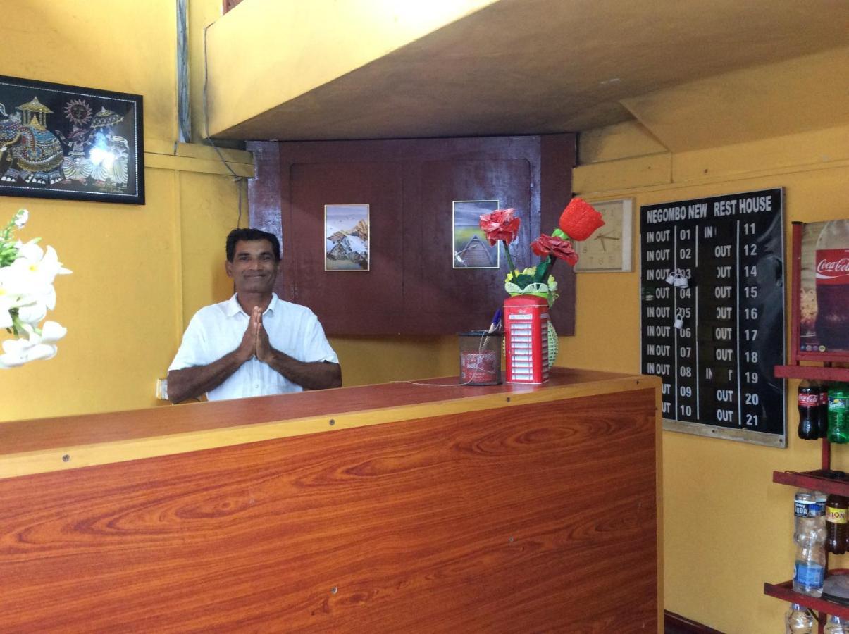 New Rest House Sea View Hotel Negombo Buitenkant foto